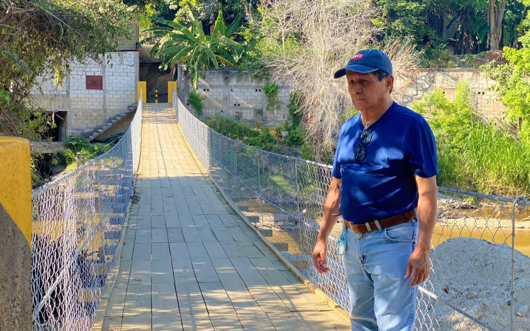 Invierten más de 400 mil quetzales en construcción de Puente colgante peatonal en Río Hondo
